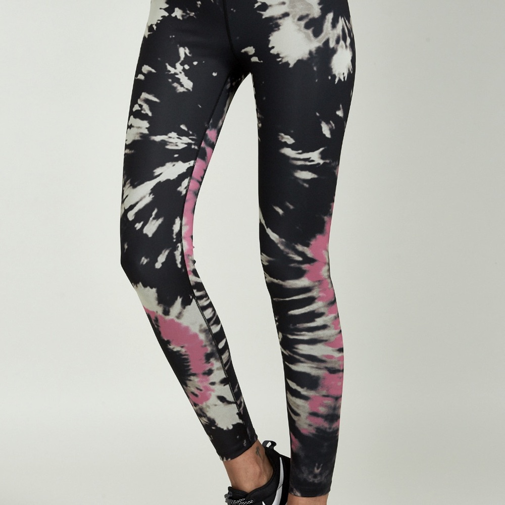 Noli Yoga Full Length Tie Die Leggings XS (NWOT)